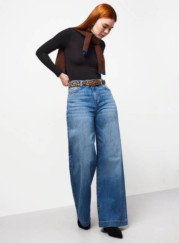 Mid Denim Belted Relaxed Flare Jeans 6R